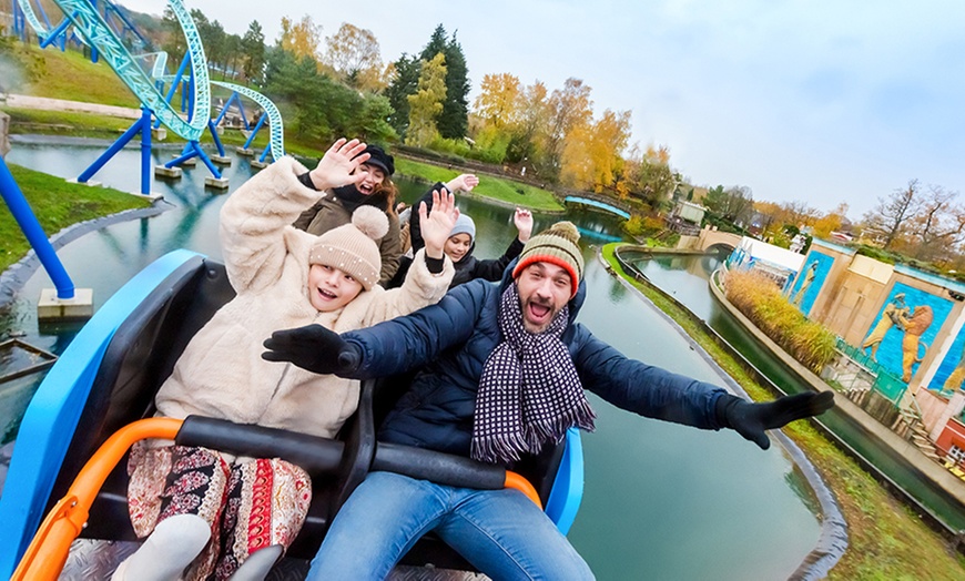 Image 5: Parc Astérix : 50 attractions et spectacles pour petits et grands