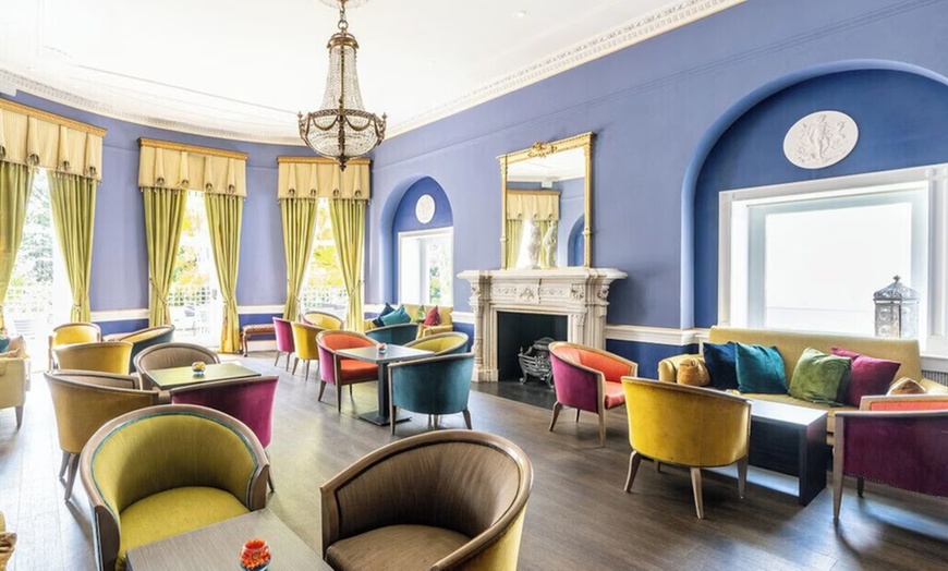 Image 7: Murder Mystery Event in Bromley: Breakfast Dinner Murder Mystery Event