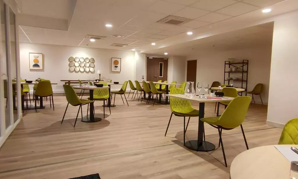 Séjour appartement d'une chambre à Zenao Appart hotels Montivilliers