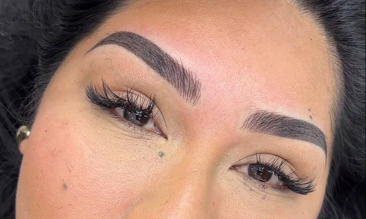 Unlock Flawless Brows Forever: Get Permanent Eyebrow Tattoo Session!