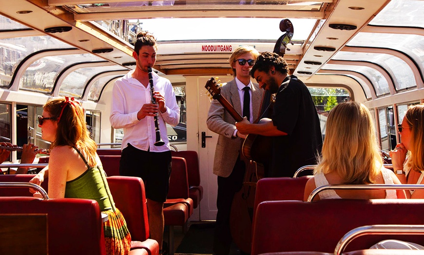 Image 4: Amsterdamse grachtenrondvaart met live jazz en onbeperkte drankjes