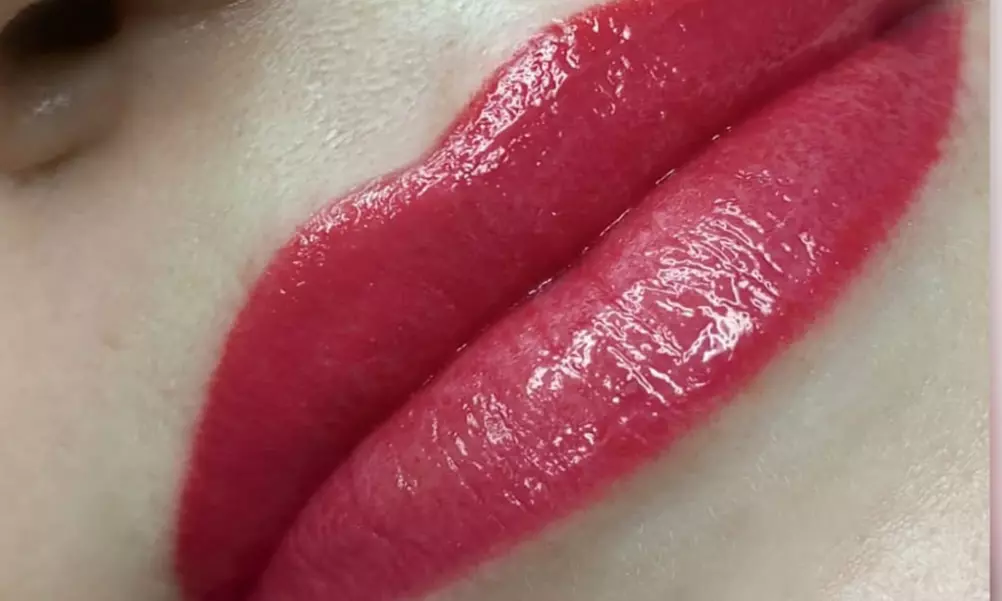 Sesión de micropigmentación de labios, ojos, cejas o capilar para 1