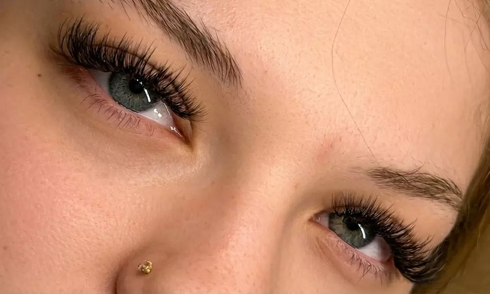 Luxury Classic or Hybrid Lash Extensions with Optional 2-Week Fill