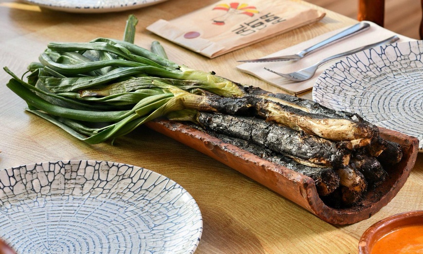 Image 7: Menú de calçotada clásica o prémium a elegir para 2 personas