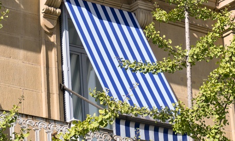 Tenda da sole disponibile in 2 modelli, 3 dimensioni e vari colori