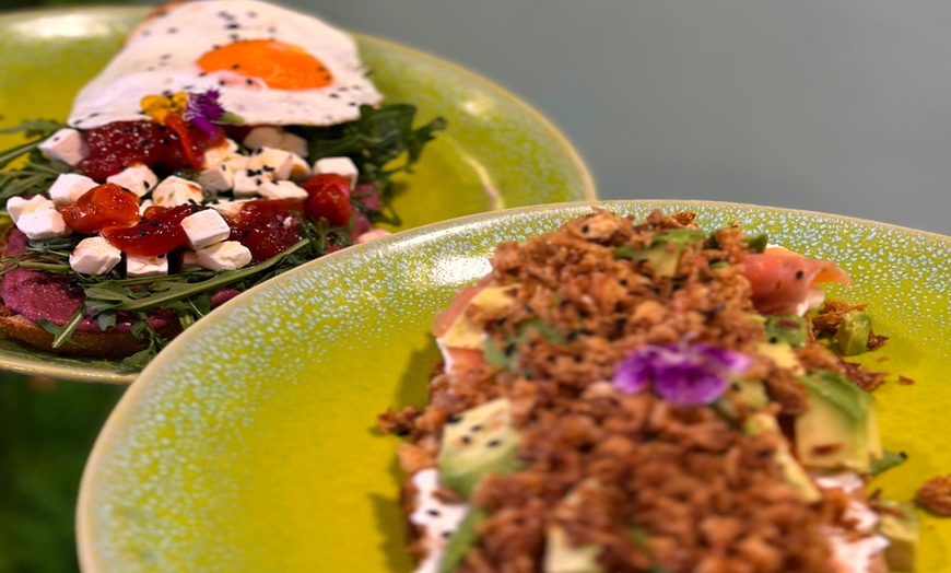 Image 13: Menú de brunch para 2 o 4 con platos dulces y salados y bebidas