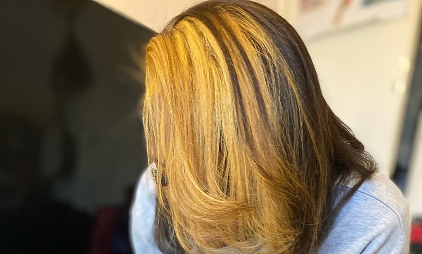 Image 3: Wash, Cut, and Style with Optional OLAPLEX Treatment, or/& Hair Mask