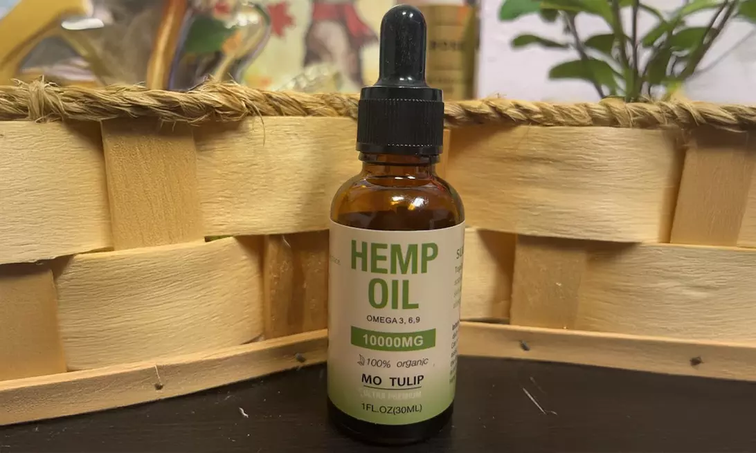 30-Minute Body Massage w/ Optional CBD Oil, Table Shower, or Hot Stone