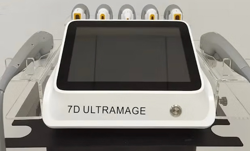 Image 4: One HIFU Facial Treatment On Full Face & Neck & Decolletage Area