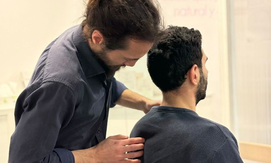 Image 9: Examen postural digital, termografía, chequeo quiropráctico y 1 ajuste