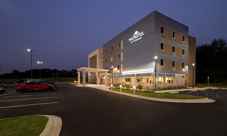 Image 21: Cozy & Comfortable stay close to Maxwell Airforce Base