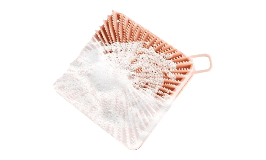 Image 10: 2-in-1 Body Shower Scrubber