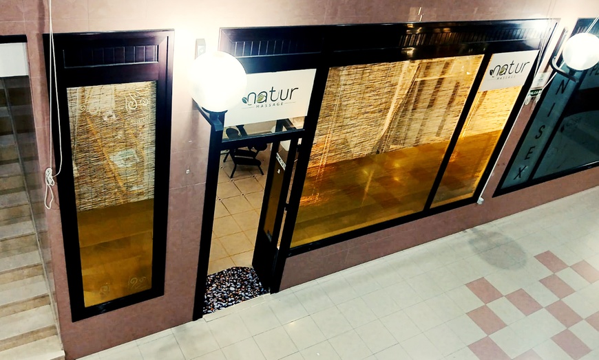 Image 5: Relajación total con masaje corporal y reflexología podal