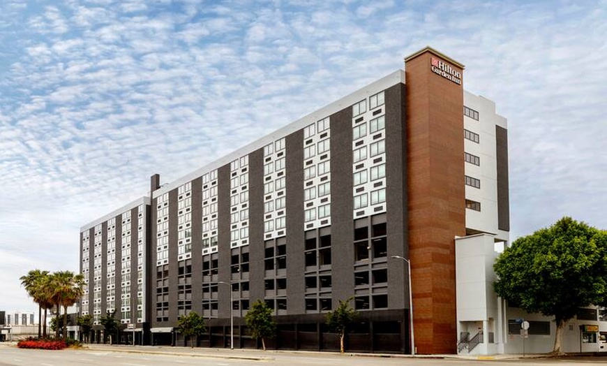 Image 34: Comfortable Budget Hotel Near LAX With Parking Included