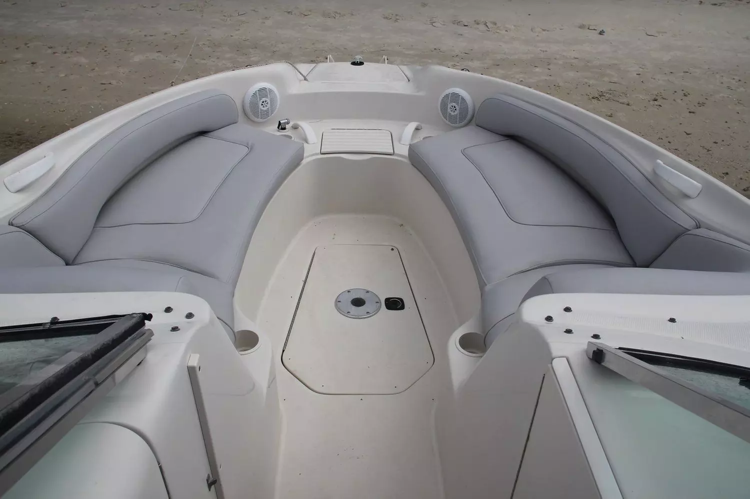 Private Luxury Yacht Tours – Explore Miami's Iconic Waterways