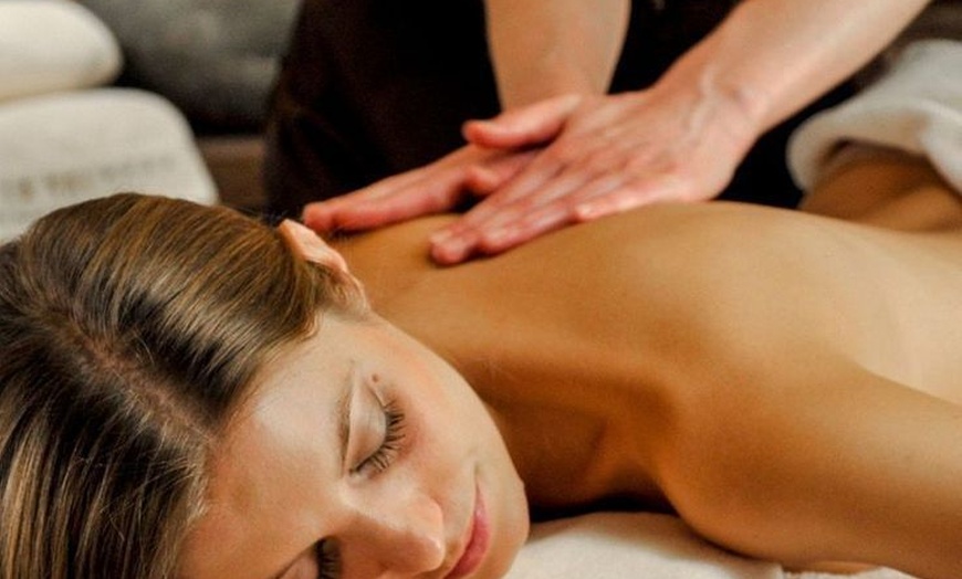 Image 8: Unwind for Less –Up to 40% Off on Deep Tissue Massage