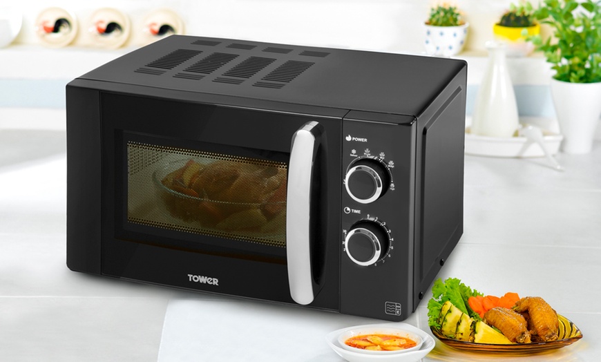 Image 2: Tower 800W Black Microwave