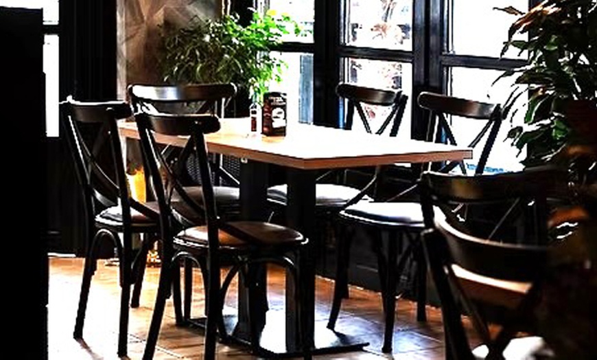 Image 11: 2-Gänge-Menü mit Hauptspeise & Dessert für 1 - 4 Personen