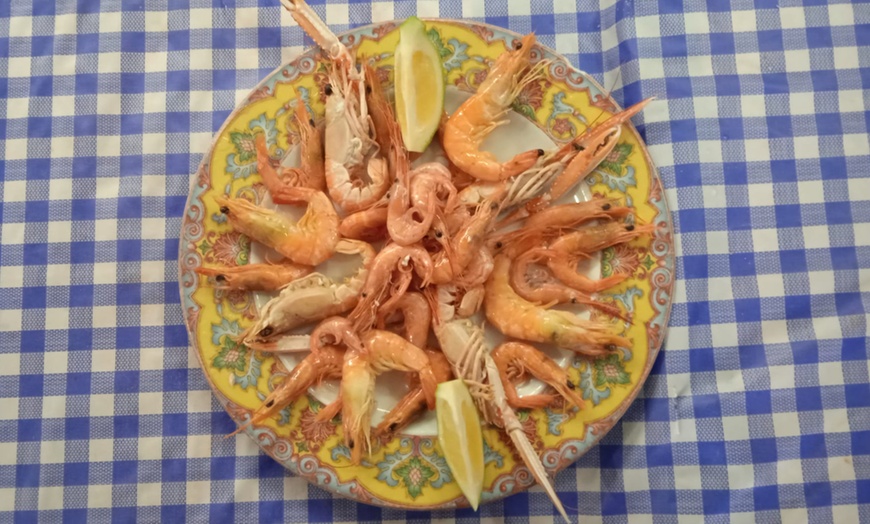 Image 5: Menú a elegir entre mar y montaña o paletilla para 2 con vino 