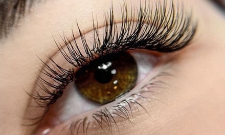 Natural Classic Premium Mink Individual Eyelash Extensions (80 Pcs Per Eye) - B and E Lash Studio