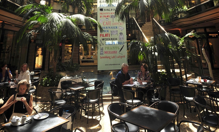 Image 4: Frühstück „Champagne de Luxe“ für 2 - 4 Personen