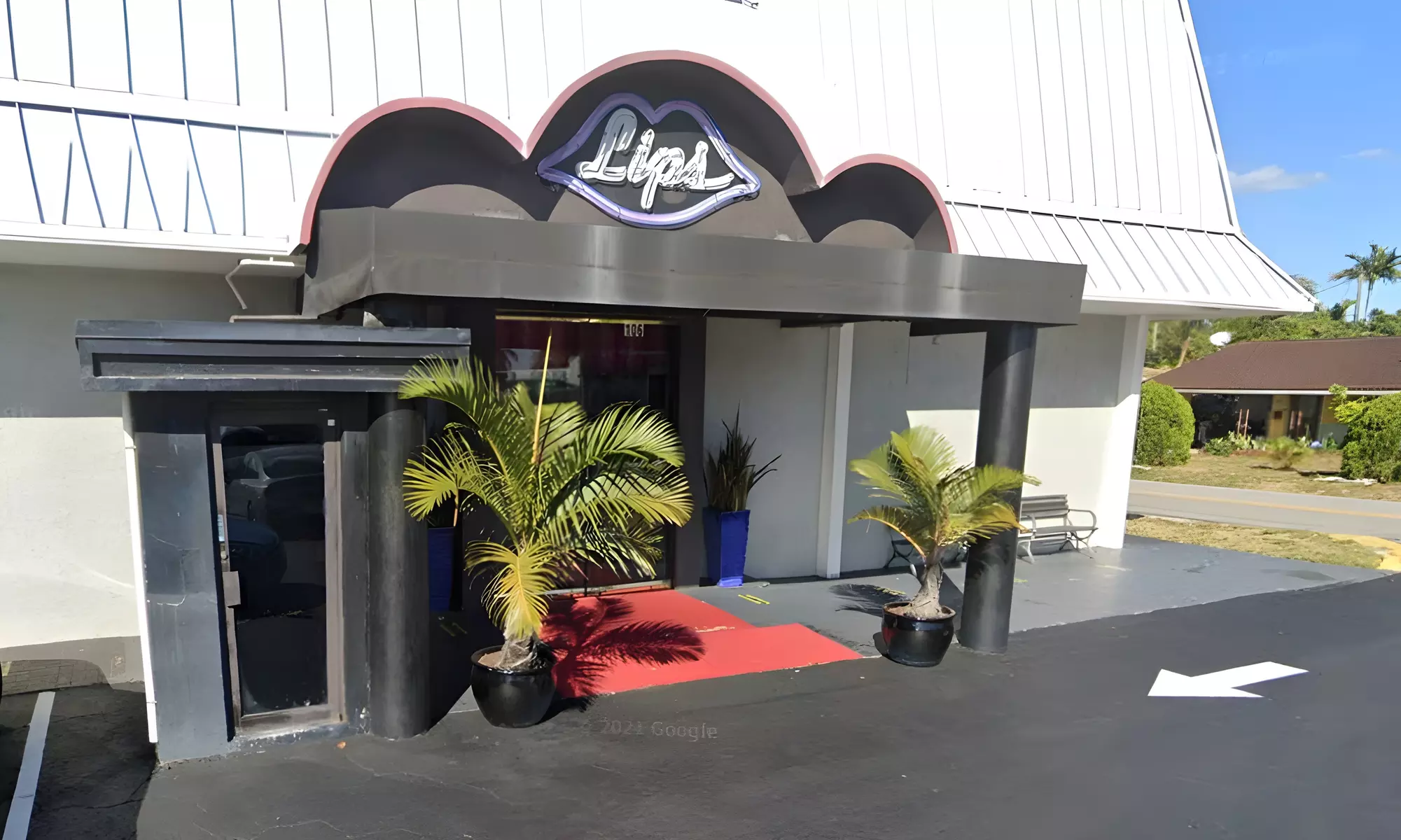 Drag Show Bottomless Brunch or Dinner for an Unforgettable Night Out!