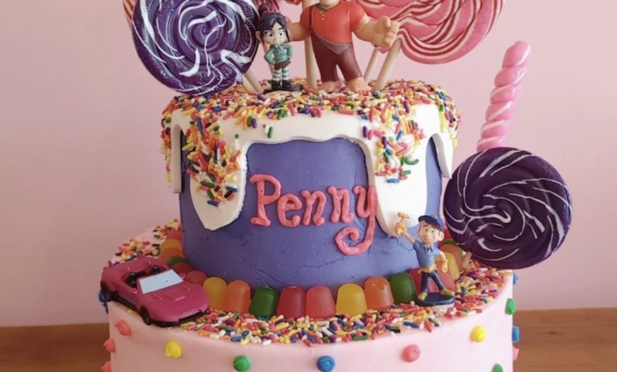 Image 15: Half or One Dozen of Signature Cupcakes or $30 or 50 Voucher