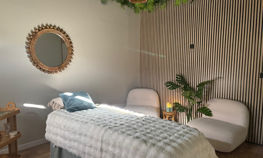 Image 2: Massage relaxant intuitif ou douceur enfant : parenthèse bien-être