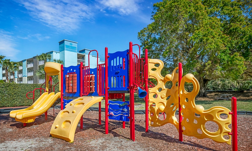 Image 25: Family-Friendly Hotel Near Amusement Parks in Orlando w/Various Room
