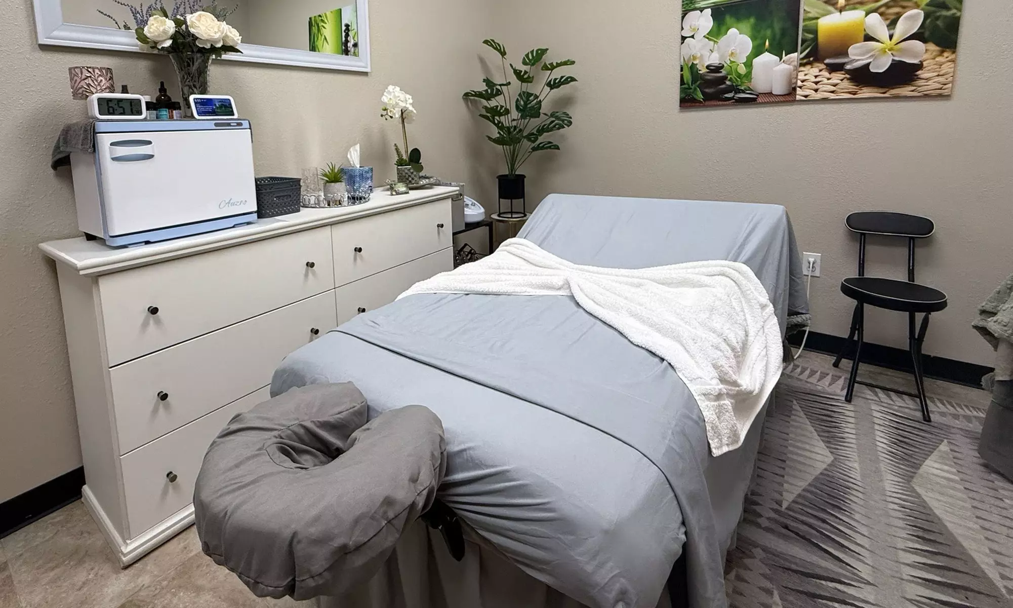 Get 1, 2, or 3 60-Min Lymphatic Post-Op Massage with Red Light Therapy