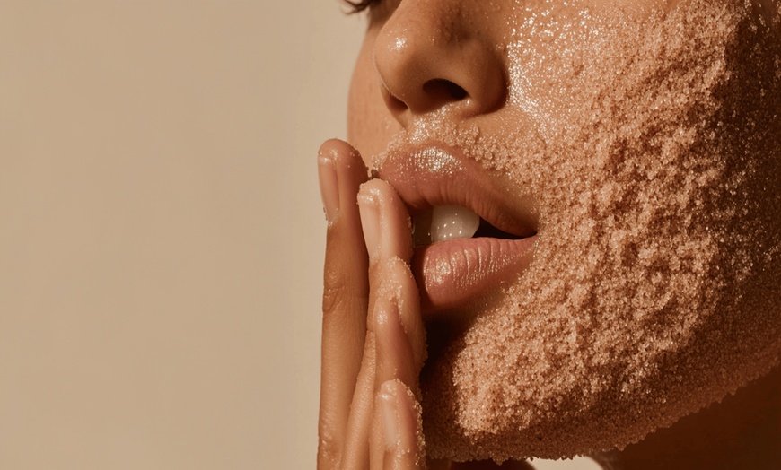 Image 9: 60 Min. Gesichtsbehandlung "Intensiv Anti-Aging-Pflege“ für 1 Person