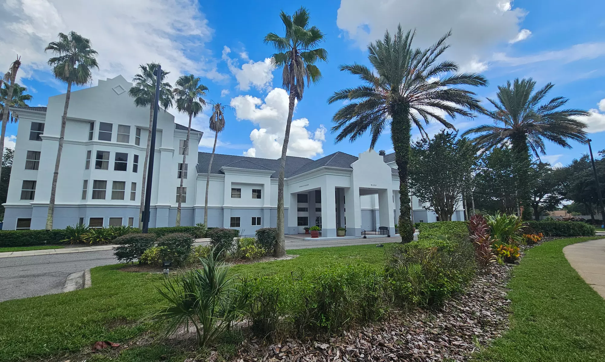 Orlando Hotel near Theme Parks - Perfect Stay!