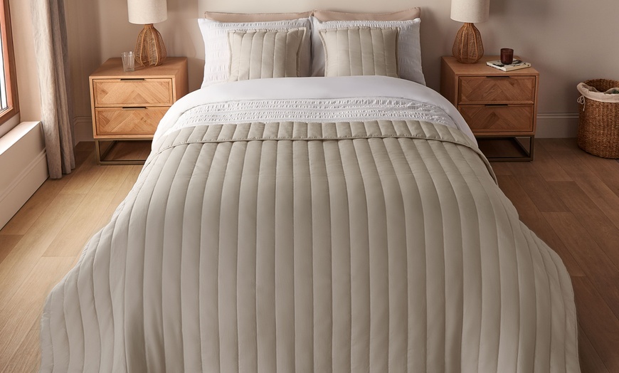 Image 6: Silentnight Supersoft Quilted Bedspread or Cushions