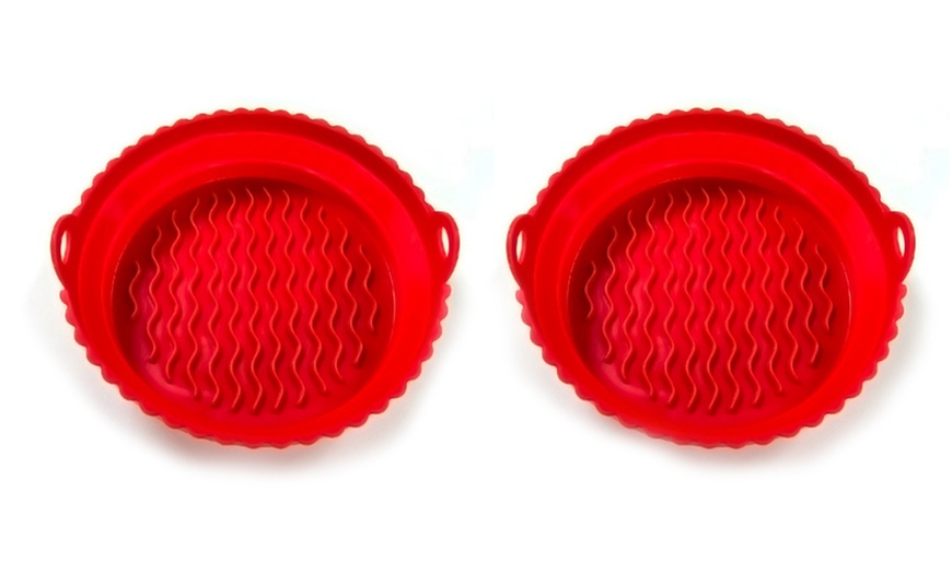 Image 14: One Or Two Foldable Silicone Air Fryer Liners