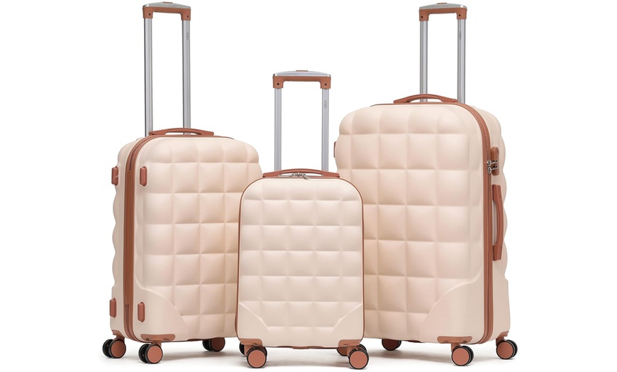 Image 8: Set of Three Hard Shell Suitcases