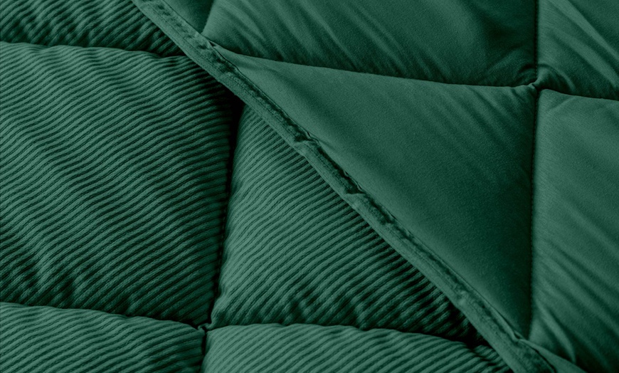 Image 11: Fluwelen sprei