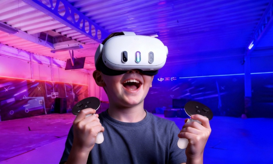 Image 2: Wejdź do gry: VR bez kabli i żelowy paintball dla 4, 6 lub 8 osób