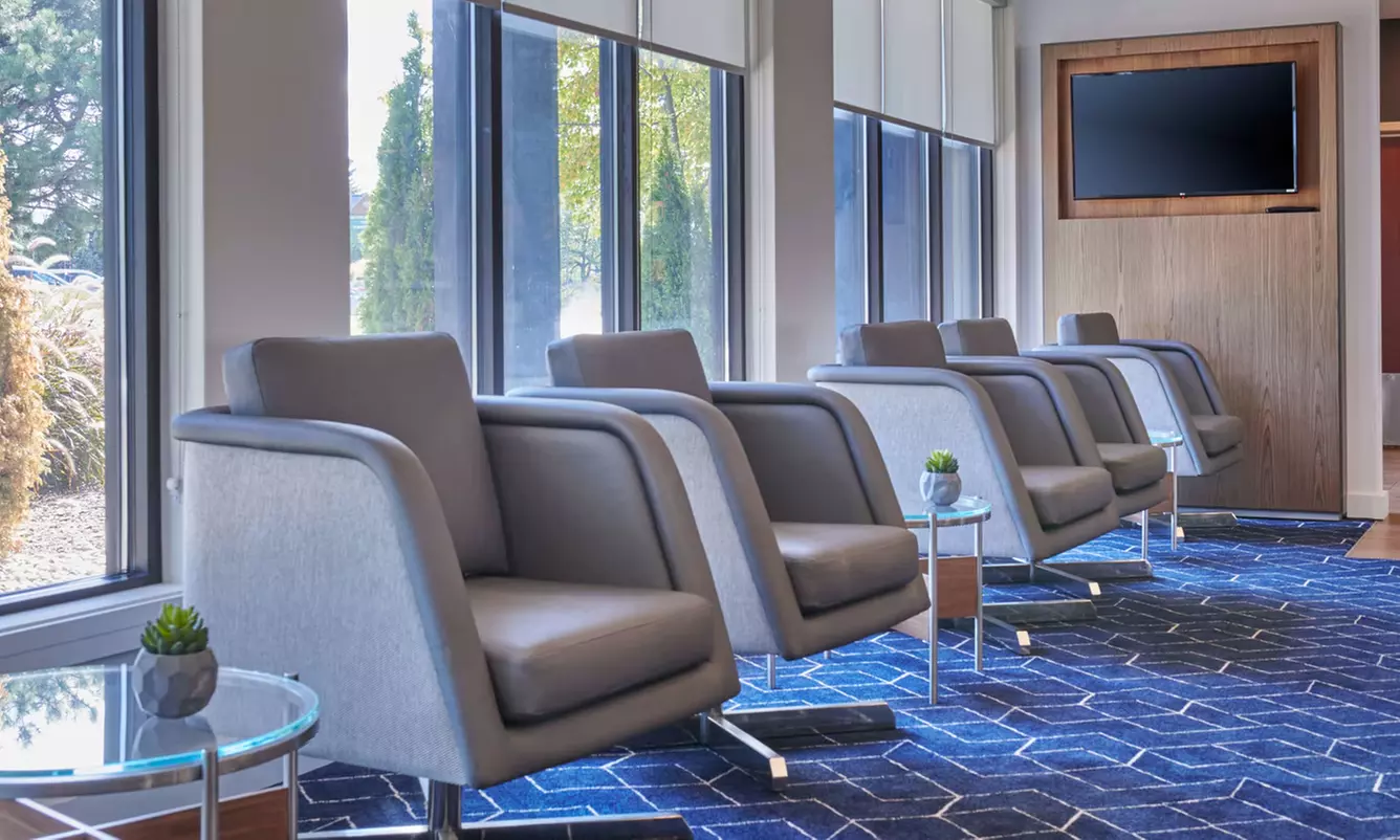 Relax in Comfort Just Minutes from Chicago's Famed Music Venue