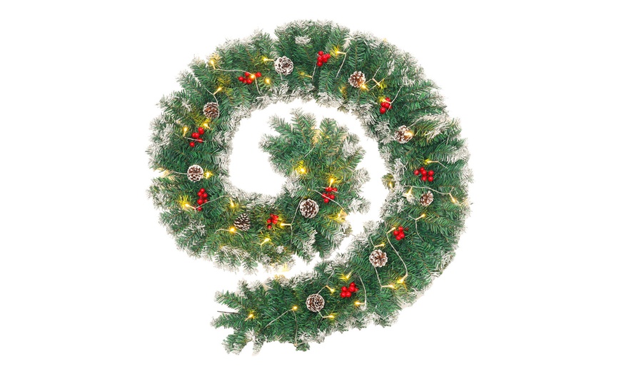 Image 8: Living And Home Festive Pre-Decorated Christmas Garland