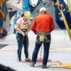 Image 9: Escalada libre o en familia con material y 1 h de profesor incluido