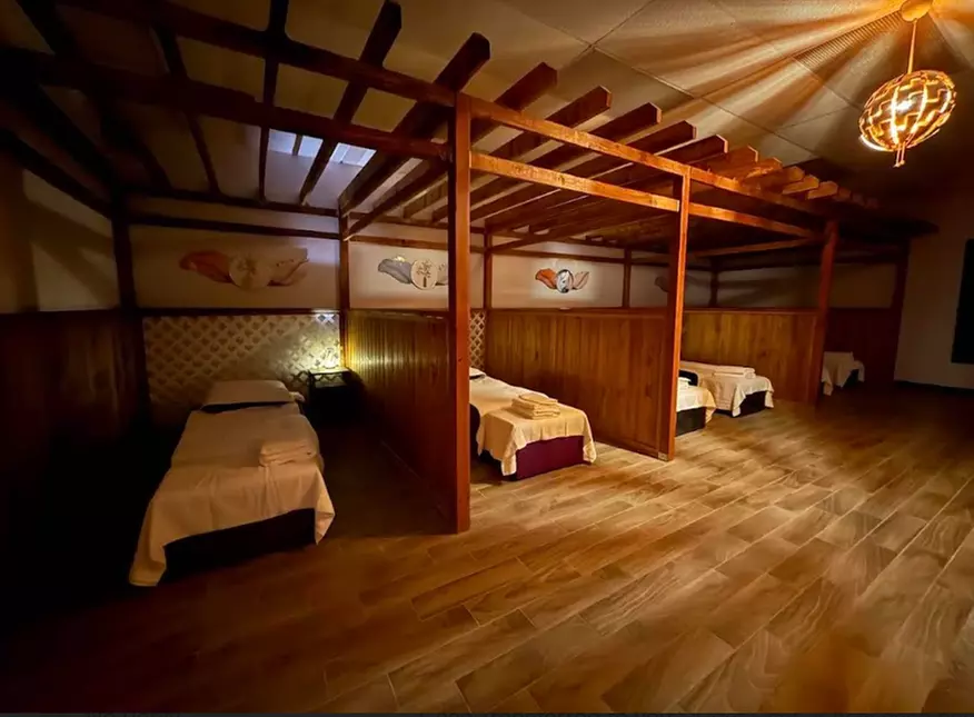 30-Minute Foot Reflexology w/ Sea Salt Soaking, Hot Stone, and More