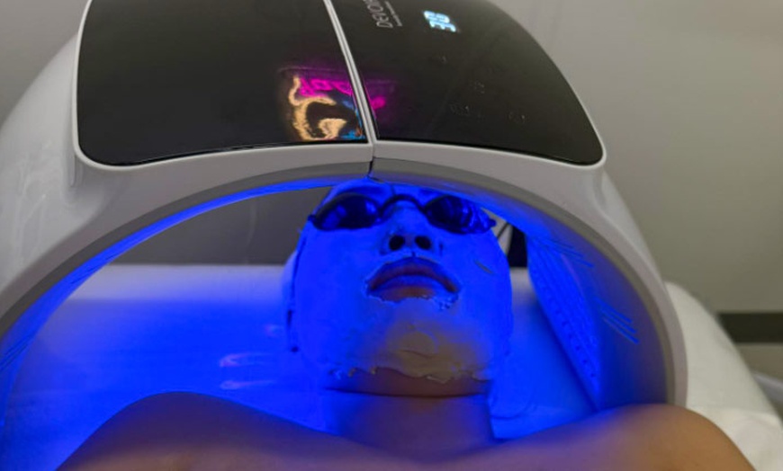 Image 3: Revitalize with 1, 2, or 3 Hydrafacial Diamond Treatment(90- Min)