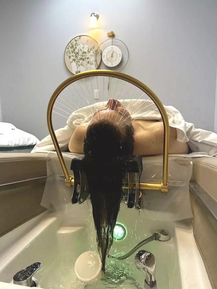 VIP Head Spa w/Massage on Upper-Back & Scalp + Mini-Facial  for 1 or 2