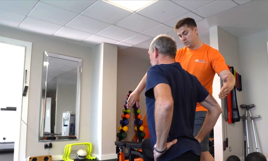 Image 7: 30-, 60- or 90-Min Full Body Massages or Physiotherapy Choices Await