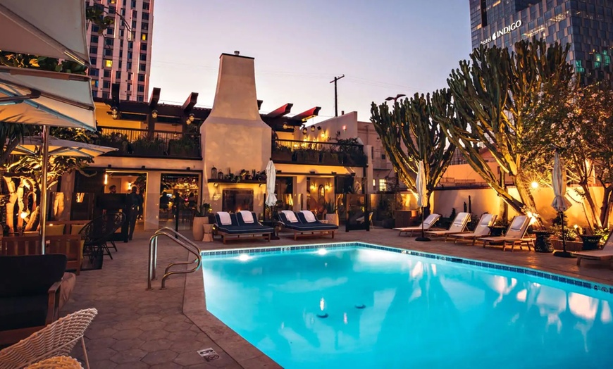 Image 19: Spacious 4* Hotel in Downtown Los Angeles
