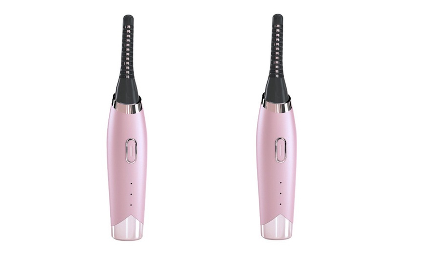 Image 2: Heated Eyelash Curler