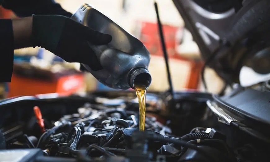 Image 1: Décalaminage à l'hydrogène au choix avec Rd auto service