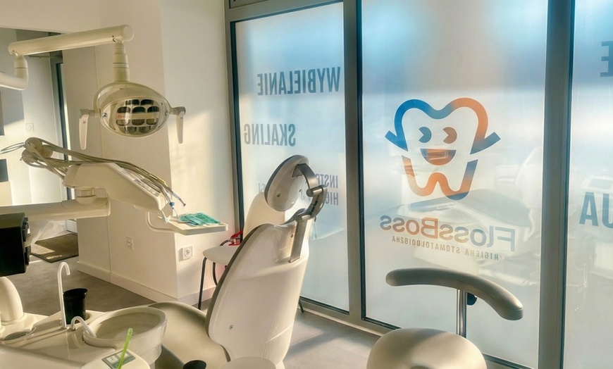 Image 4: Wybielanie zębów lampą LED lub metodą nakładkową