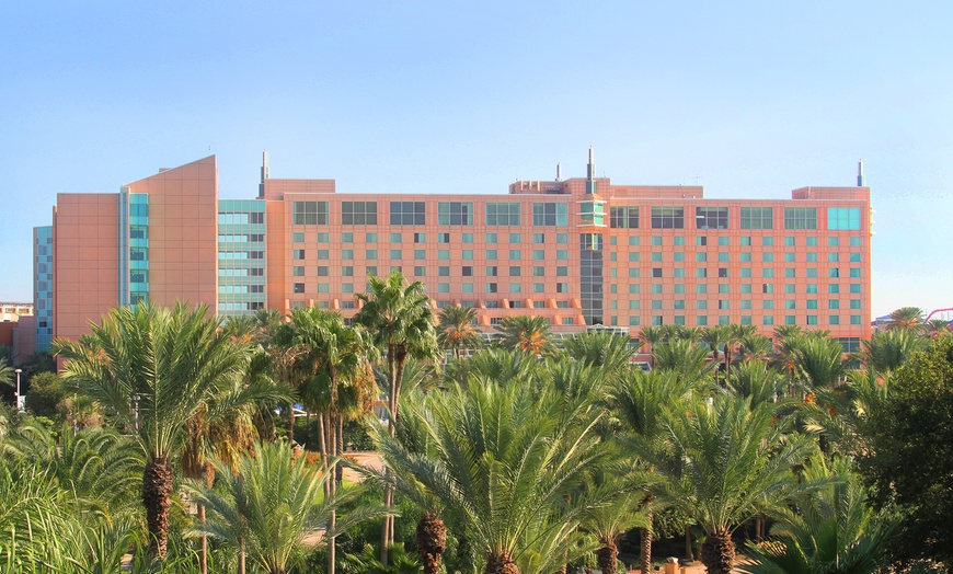 Image 17: Member Pricing: Coastal Galveston Resort, includes Value Pass

