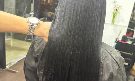 Alisado de keratina, brasileño o japonés con corte y peinado - Red Evolution Peluquería